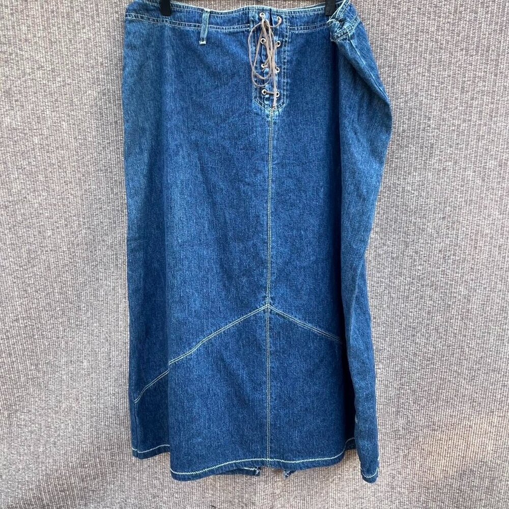 Faded Glory denim maxi skirt with a lace-up front Women’s Sz 20 contrast